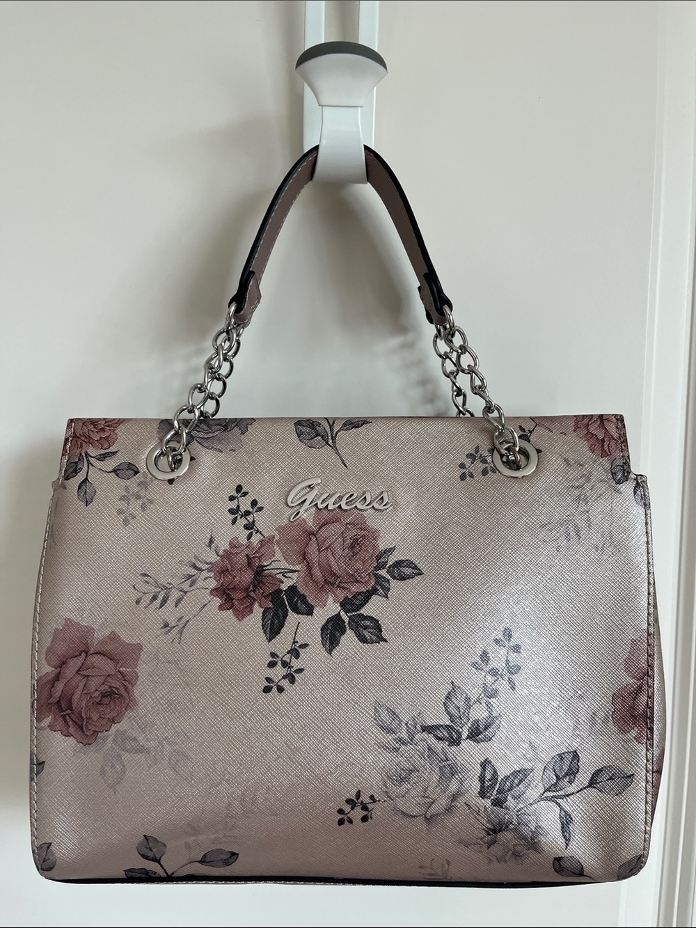 GUESS Floral Shoulder Bag in Blush and Dusty Rose